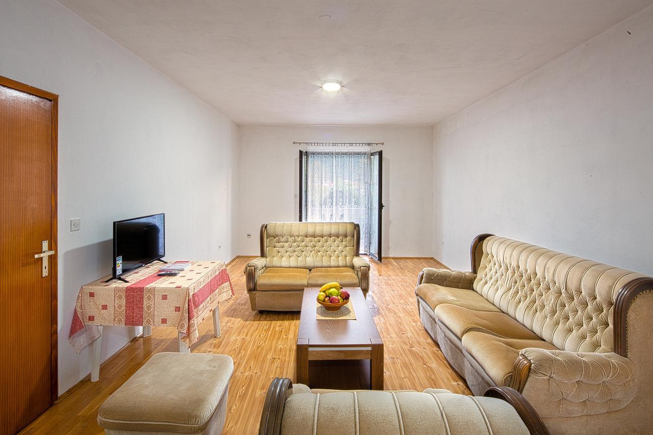 Beluga Apartment Budva Exterior photo