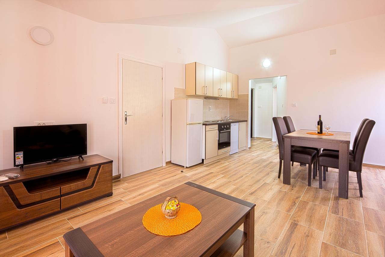 Beluga Apartment Budva Exterior photo